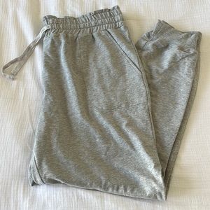 Calme High-waisted Grey Sweatpants, XL